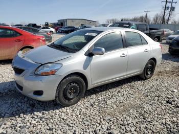  Salvage Toyota Yaris