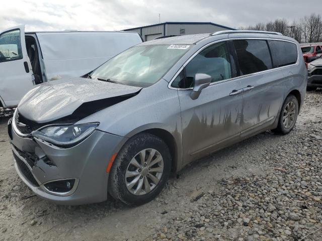  Salvage Chrysler Pacifica