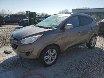  Salvage Hyundai TUCSON