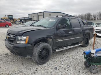  Salvage Chevrolet Avalanche