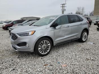  Salvage Ford Edge