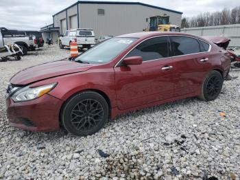  Salvage Nissan Altima
