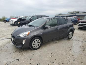 Salvage Toyota Prius