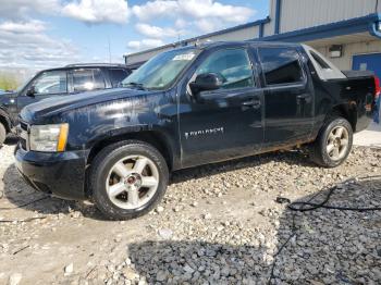  Salvage Chevrolet Avalanche