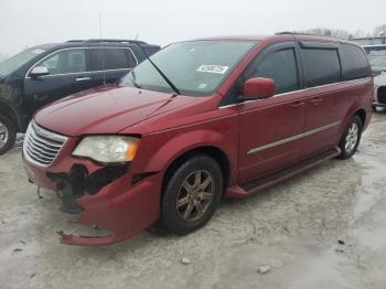  Salvage Chrysler Minivan