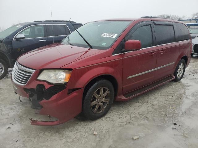  Salvage Chrysler Minivan