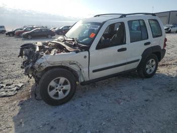  Salvage Jeep Liberty