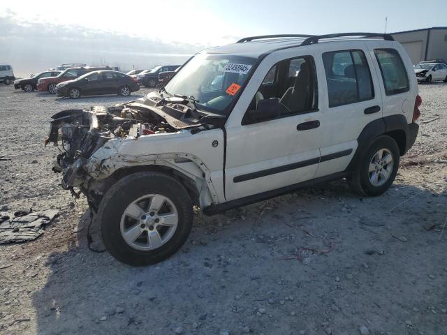  Salvage Jeep Liberty