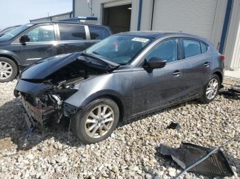  Salvage Mazda 3