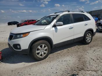  Salvage Kia Sorento