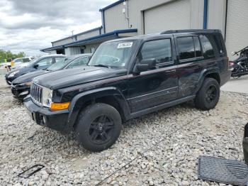  Salvage Jeep Commander