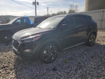  Salvage Hyundai TUCSON