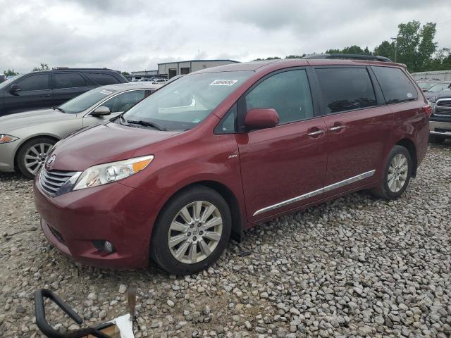  Salvage Toyota Sienna