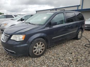  Salvage Chrysler Minivan