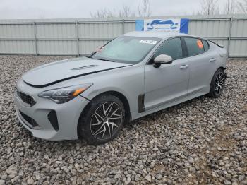  Salvage Kia Stinger