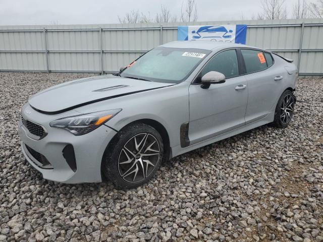  Salvage Kia Stinger