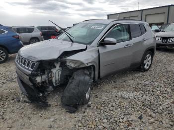  Salvage Jeep Compass