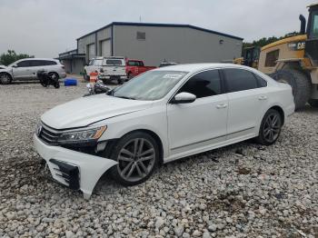  Salvage Volkswagen Passat