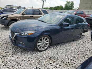  Salvage Mazda 3