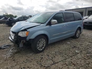  Salvage Chrysler Minivan