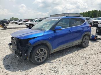  Salvage Kia Seltos