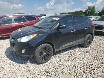  Salvage Hyundai TUCSON