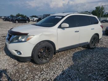  Salvage Nissan Pathfinder