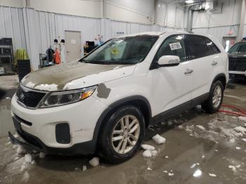  Salvage Kia Sorento