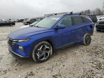  Salvage Hyundai TUCSON