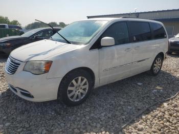 Salvage Chrysler Minivan