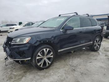  Salvage Volkswagen Touareg