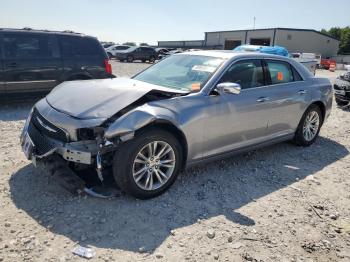 Salvage Chrysler 300