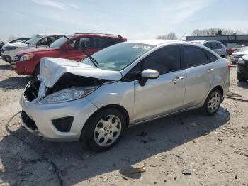  Salvage Ford Fiesta