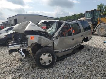  Salvage GMC Yukon