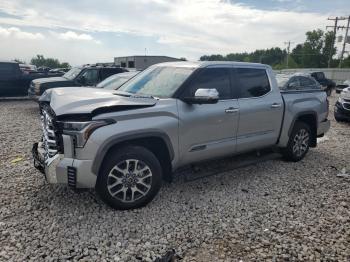  Salvage Toyota Tundra