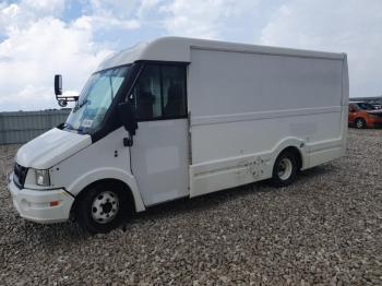  Salvage Isuzu Npr