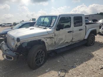  Salvage Jeep Gladiator