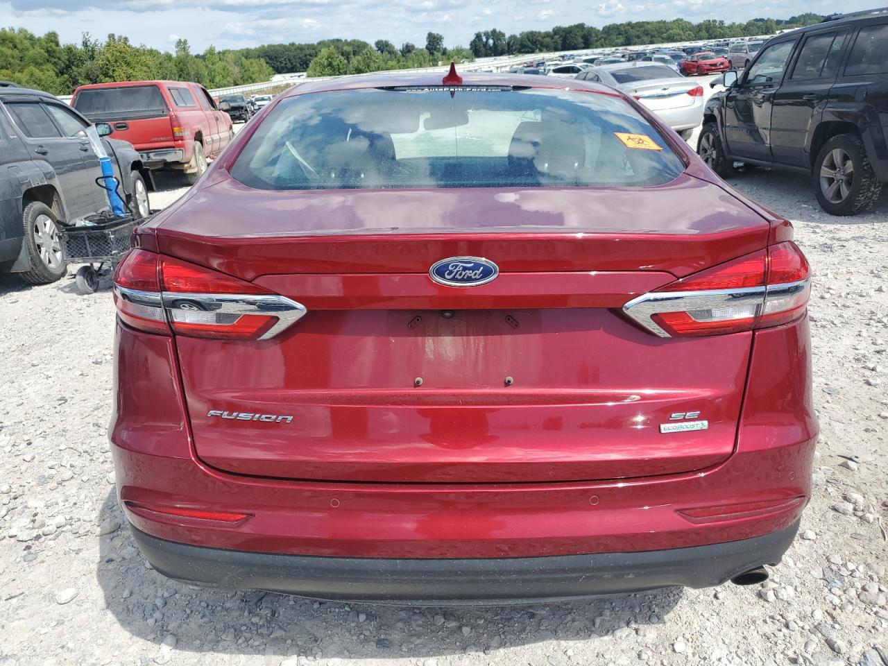 Ford Fusion Se Image 11