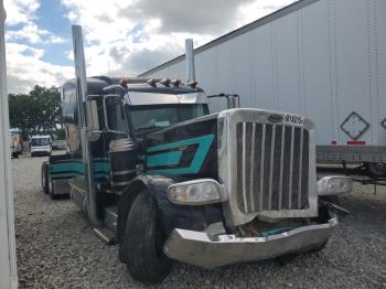  Salvage Peterbilt 389