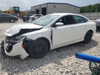  Salvage Chrysler 200