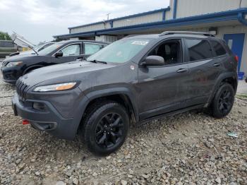  Salvage Jeep Cherokee