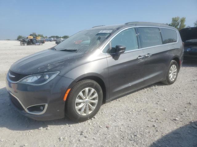  Salvage Chrysler Pacifica
