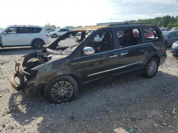  Salvage Chrysler Minivan