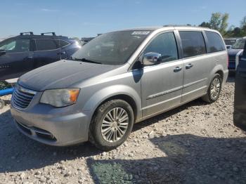  Salvage Chrysler Minivan