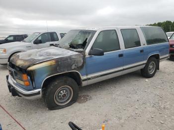  Salvage GMC Suburban