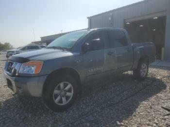  Salvage Nissan Titan