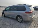 Toyota Sienna Xle Image 3