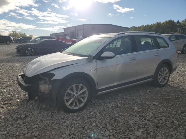  Salvage Volkswagen Golf