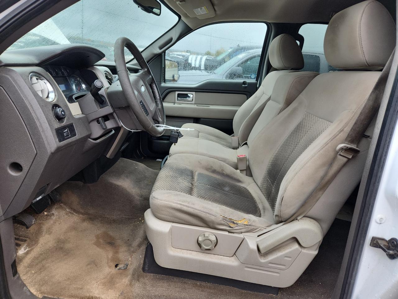 Ford F-150 Supercrew Image 10