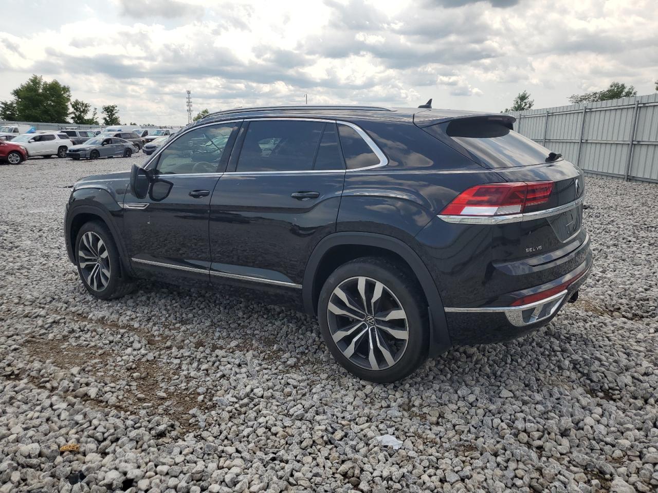 Volkswagen Atlas Sel Premium R-line Image 13